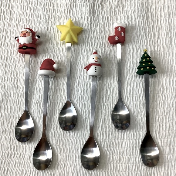 Christmas Coffee Stirrers or Sauce Serving spoons or Dessert spoons NWOT - Picture 2 of 6